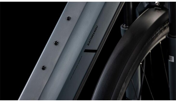 CUBE Kathmandu Hybrid ONE CX800 46 10G Easy Entry 2025