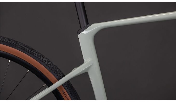 CUBE Nuroad Hybrid C:62 Race 400X M 12G GRX 2026