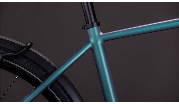 CUBE Editor Hybrid SLT 400X FE Diaman 54cm 19,3kg 2026