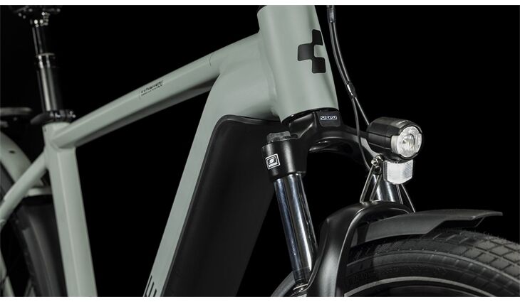 CUBE Gebraucht Kathmandu Hybrid ONE 750 50cm 2024