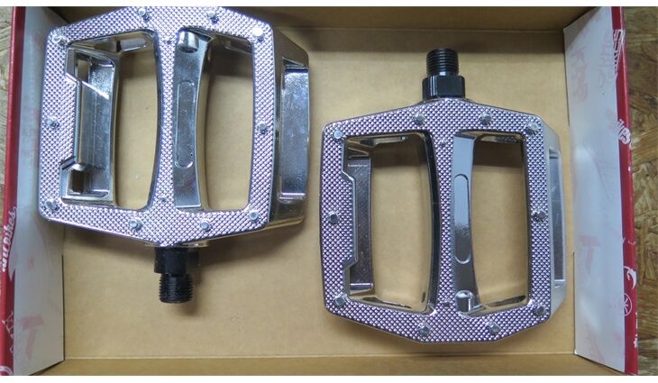 KHE PEDAL MTB 9/16 386 Gramm