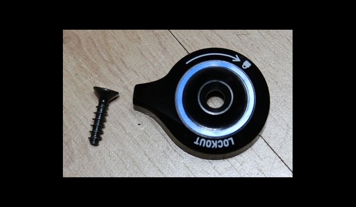 ROCK SHOX Logouthebel KNOB KIT COMP DMPR CRN TK;;