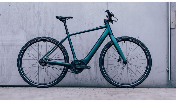 CUBE Bikes Editor Hybrid SLT 400 SX 62 cm 2025