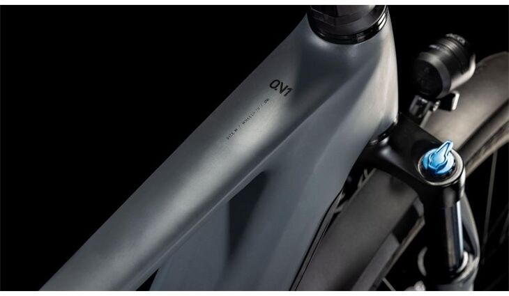 CUBE Kathmandu Hybrid ONE CX800 50 10G Gent 2025